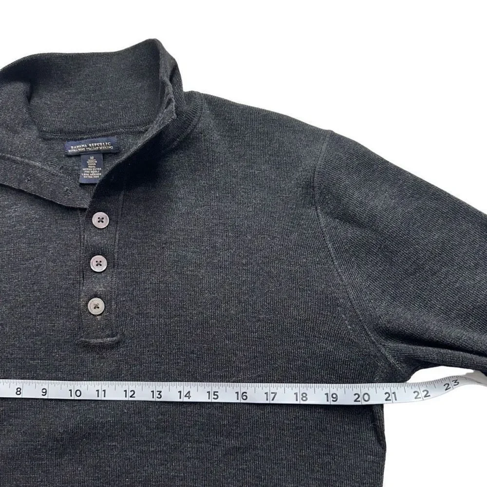 Banana Republic Mens Merino Wool Gray Button Collar Sweatshirt Medium Elbow Pads